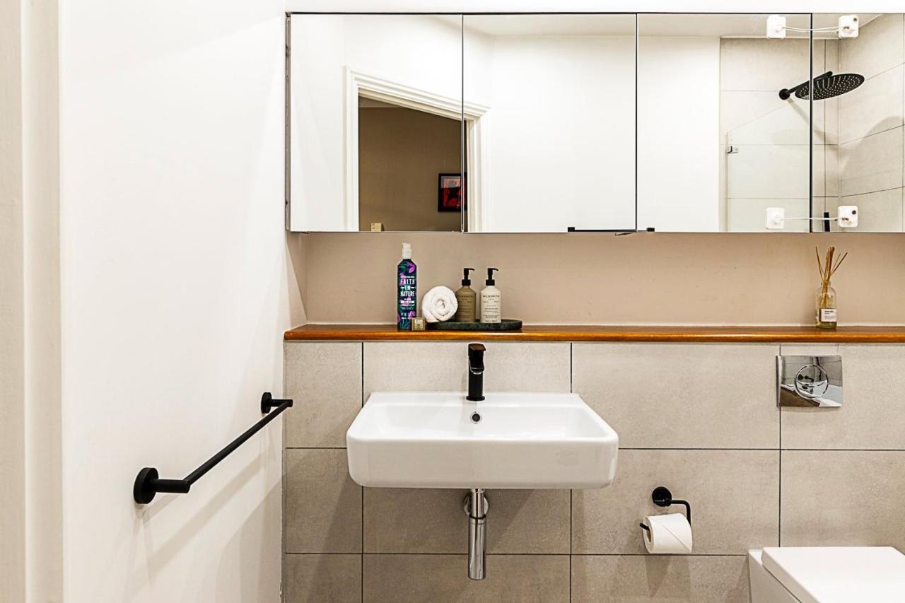Cosy Flat In Trendy Haggerston * Londra